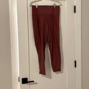 Old Navy Elevate Leggings